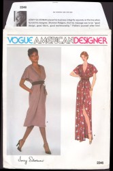 2246 Vogue Jerry Silverman 1970s Empire Tuck Midriff Dress Lengths, Overbodice, Tie Pattern 10 Uncut